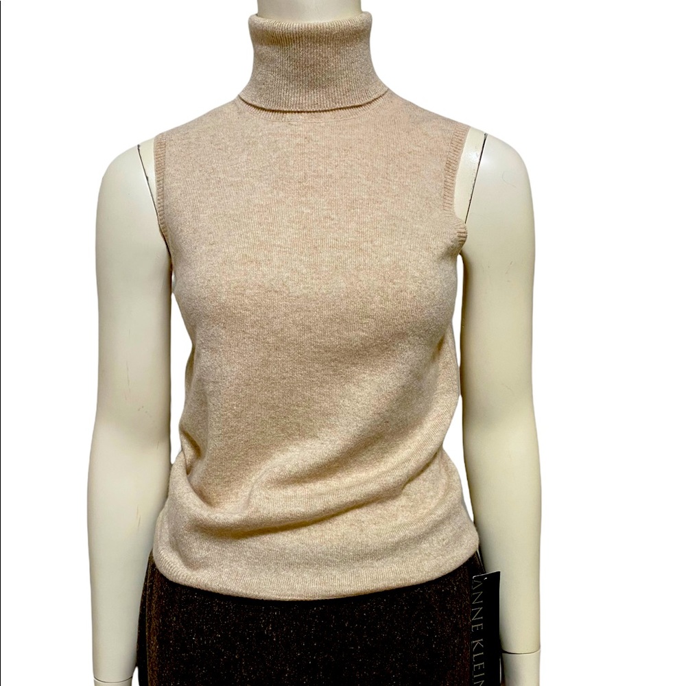 Ann Taylor Cream Turtleneck Sweater